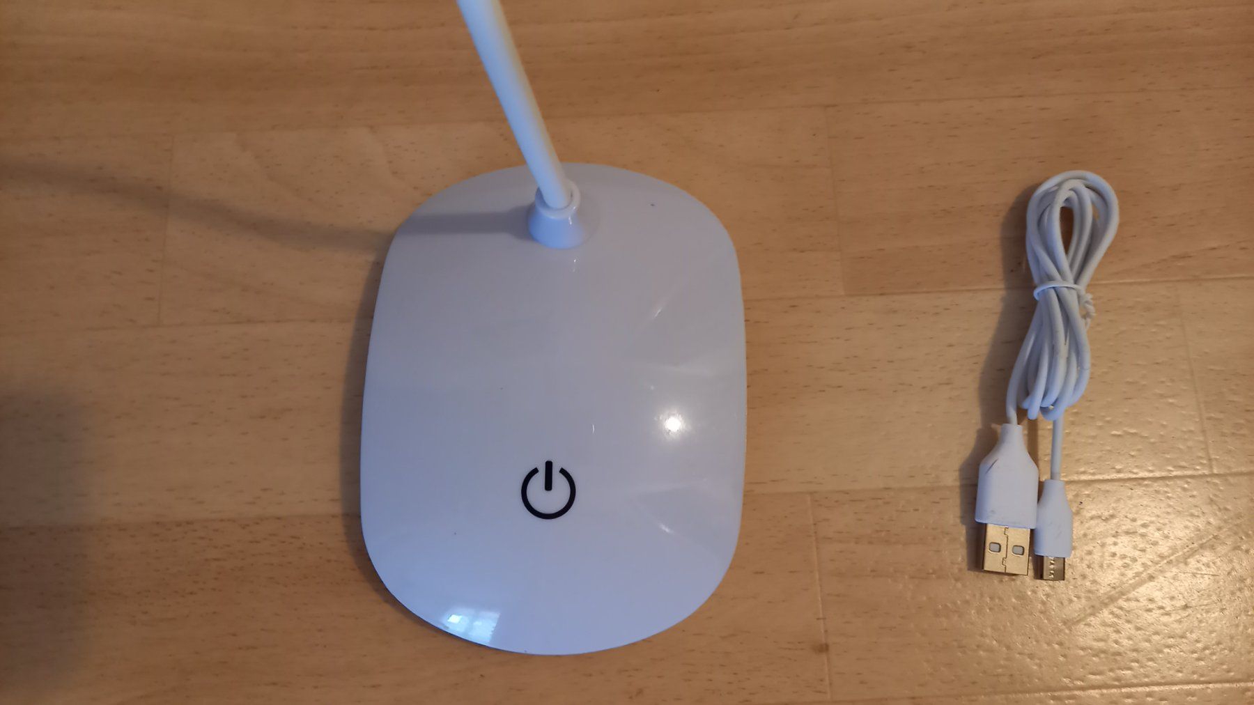 Lampade: Leselampe LED weiss – Nuovo e nell'imballaggio originale da Schwyz venduto da Vesparider01 5