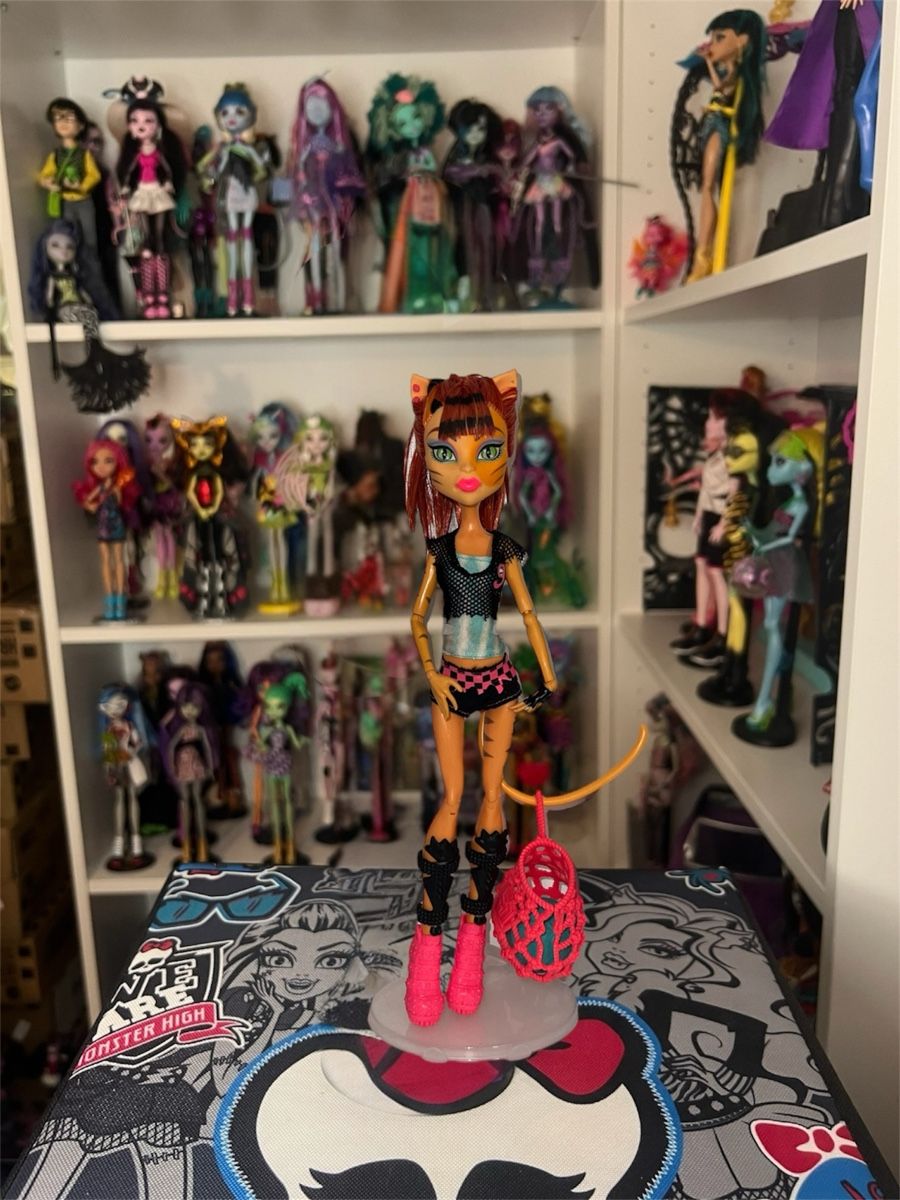 Bambole: Monster high – Nuovo (secondo la descrizione) da Osogna venduto da elisa__ks__