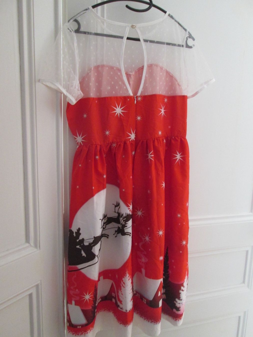 Robes: Festliches Weihnachtskleid – D'occasion à Neuchâtel par Dualseele 1