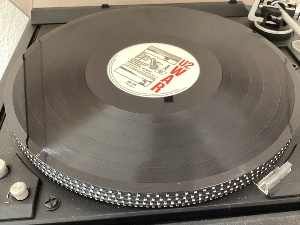 Dischi in vinile: U2 - War - LP Vinyl – Usato da Zürich venduto da Rockbyrd 4