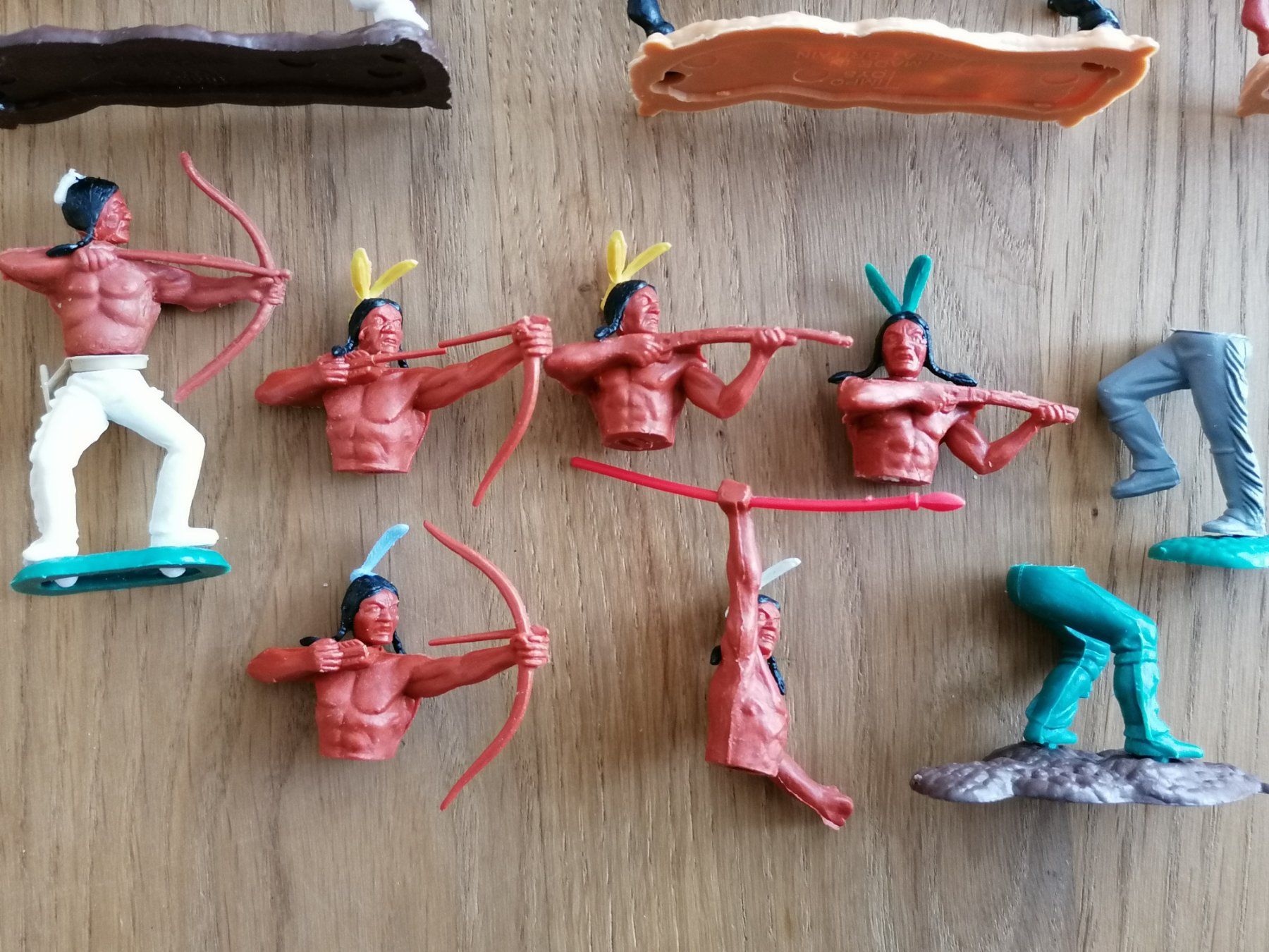 Timpo Figuren: Timpo Toys Indianer Lot. – Gebraucht aus Basel von vintagecollector 1