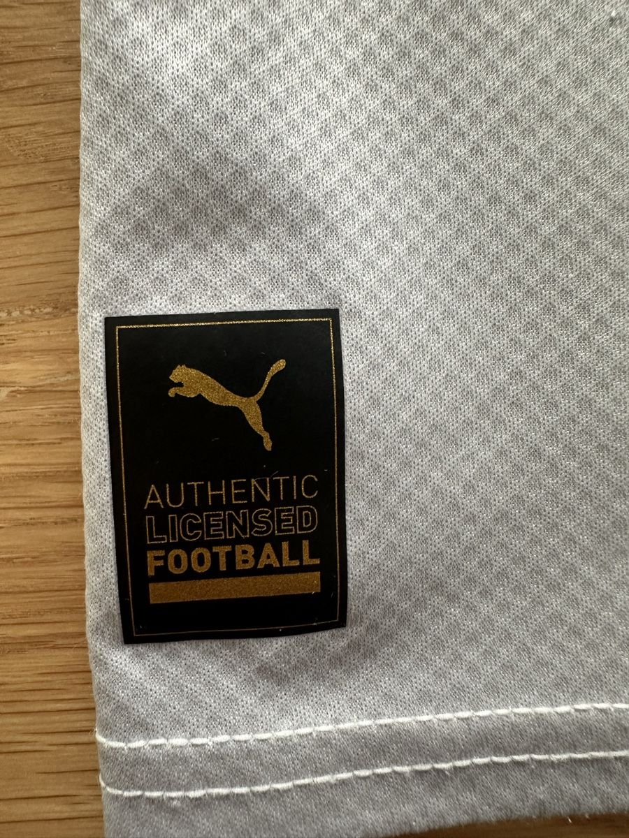 Puma Leibchen & Hosen: Originales Schweiz Trikot Puma  – Gebraucht aus Unterseen von MyJerseys 3
