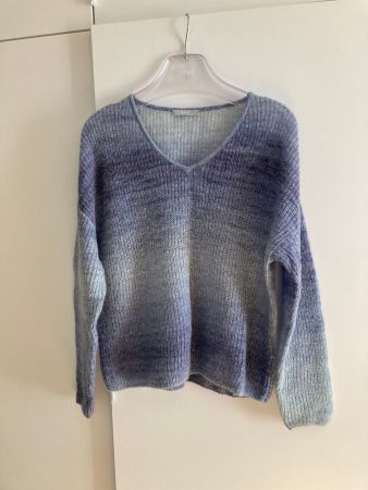 Nile Strickpullover, Gr. S, hellblau-blau Farbverlauf, neu