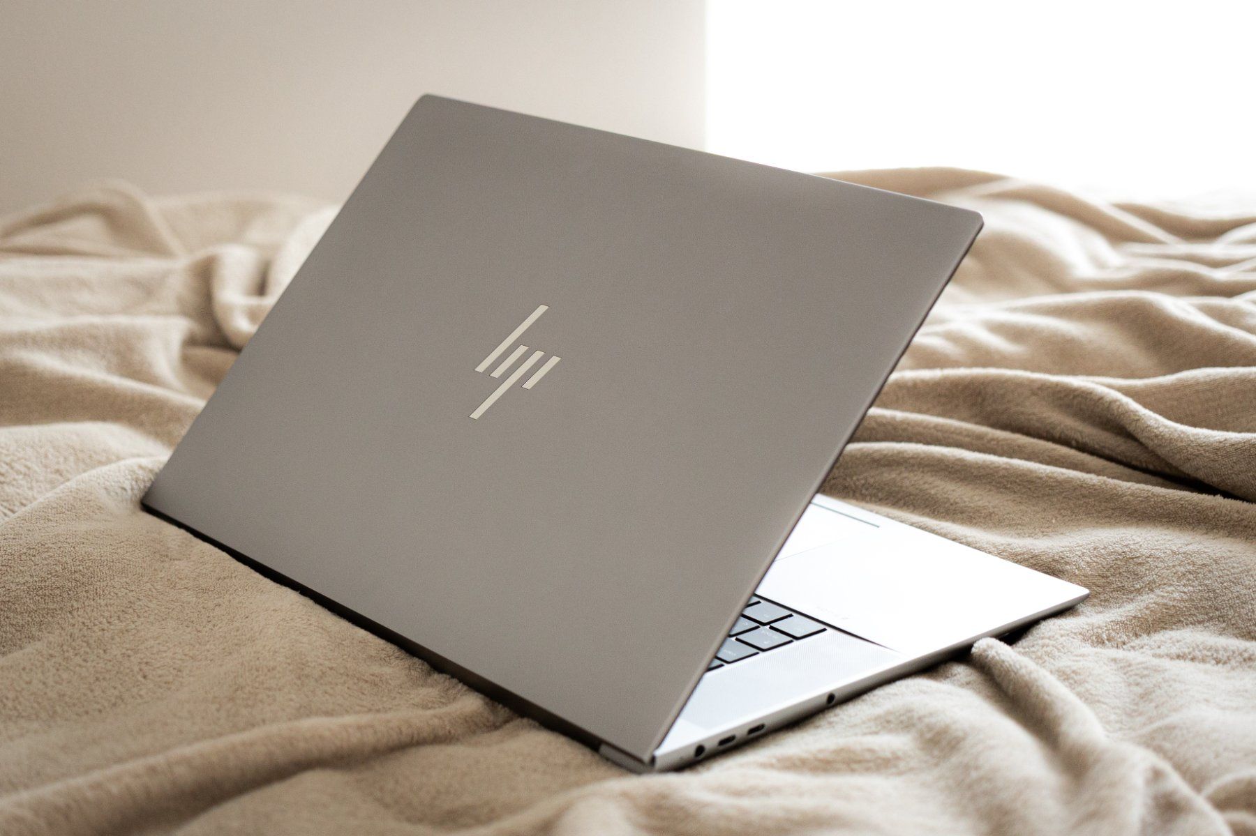 Hewlett Packard Notebook: HP ZBook Studio 16 inch G11 – Nuovo e nell'imballaggio originale da Hünibach venduto da lui_2tm7 5