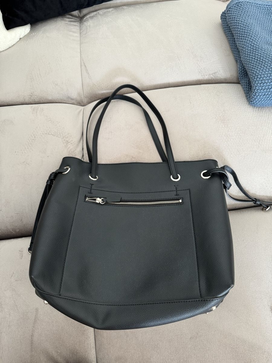 Guess Taschen für Damen: Guess Tasche – Gebraucht aus Pfyn von Korinaa01 2