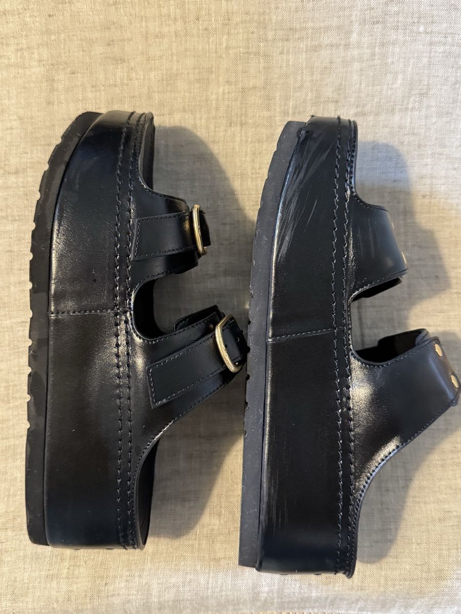 Celine Scarpe da donna: CELINE POLLY MULE COMPENSÉE EN CUIR DE VEAU – Nuovo (secondo la descrizione) da Genève venduto da inf_2ggr 1
