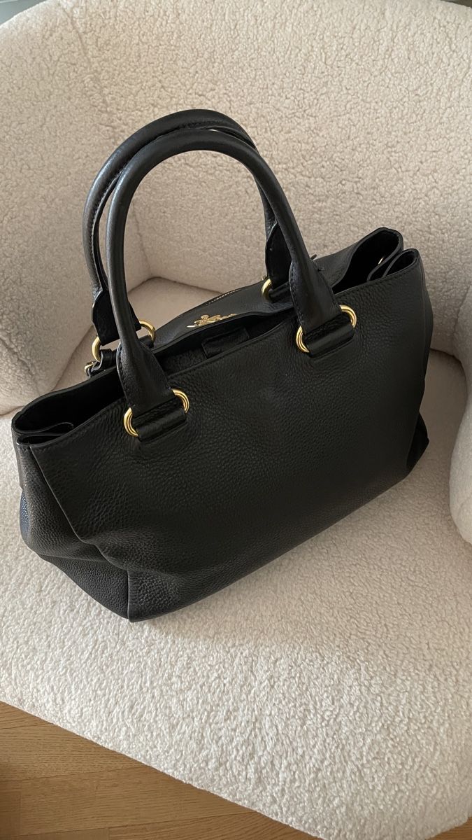 Prada Borse da donna: Prada Tasche – Nuovo (secondo la descrizione) da Balgach venduto da DeeKova 1