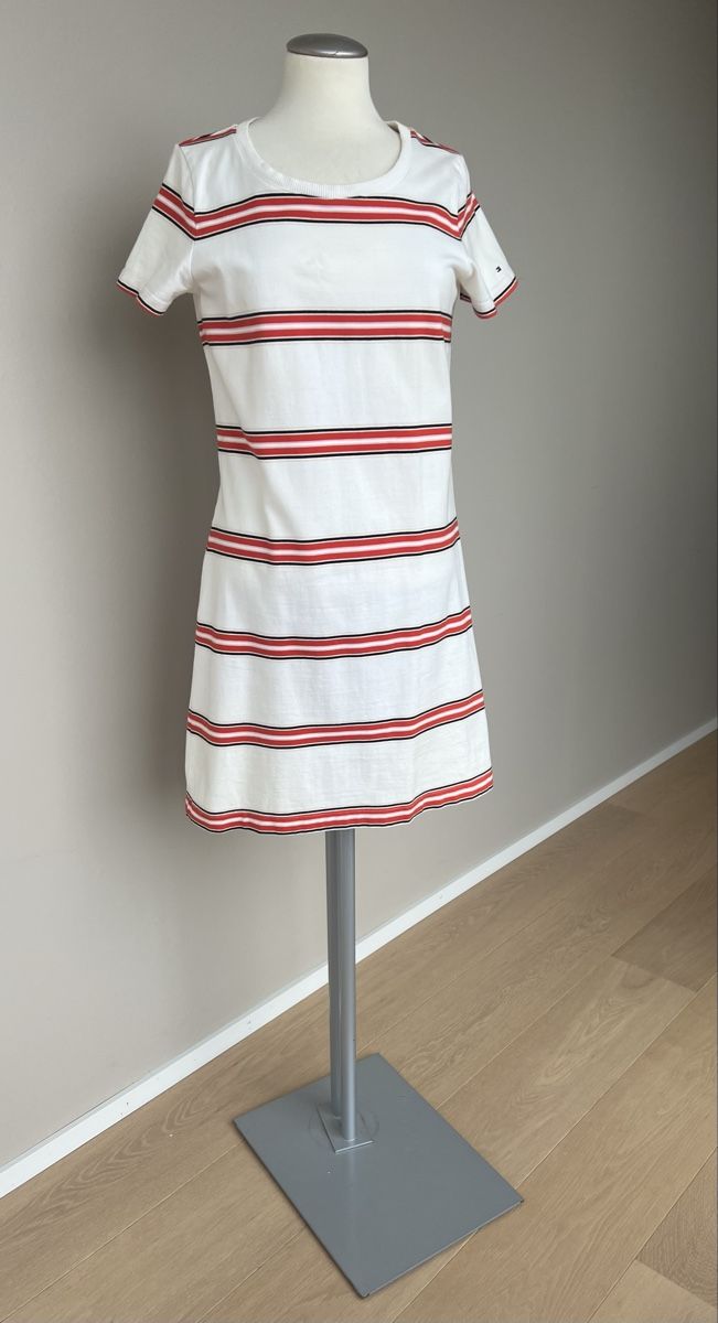 Tommy Hilfiger Vestiti: TOMMY HILFIGER Kleid Gr.M – Usato da Degersheim venduto da Starkigel