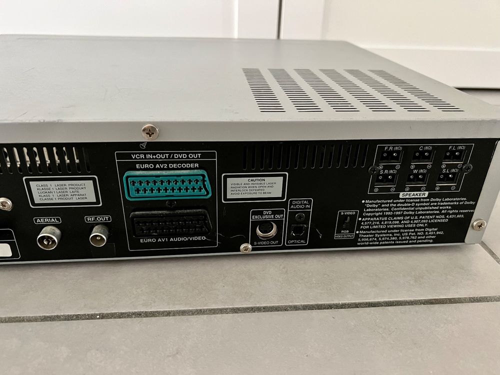 LG DT585NS / DVD Player Video Cassette Recorder Kaufen auf Ricardo
