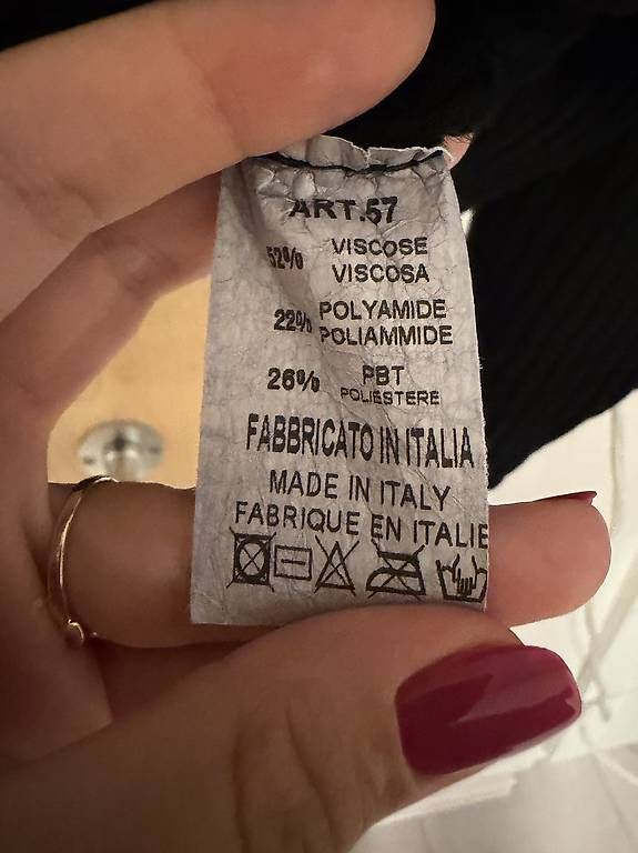 Maglioni & Felpe: Schwarzer gerippter Pullover – Usato da Rorschach venduto da Tara234 2