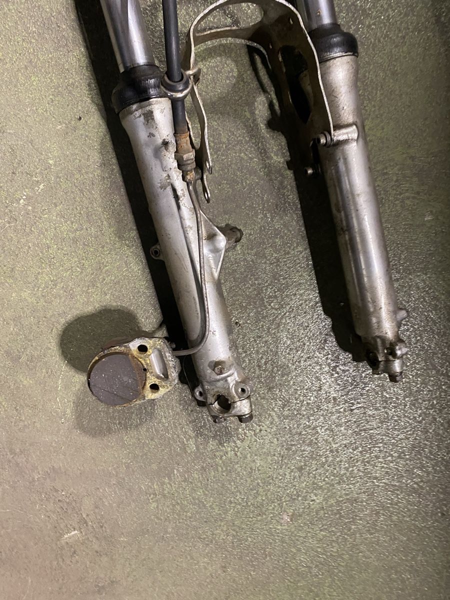 Honda Toutes les pièces détachées moto: Honda Gabel – Défectueux à Aeschlen par rudemood 4