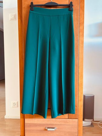 ZARA WOMAN Culotte / Weite Hose,  Petrol / Dunkelgrün, Gr. M