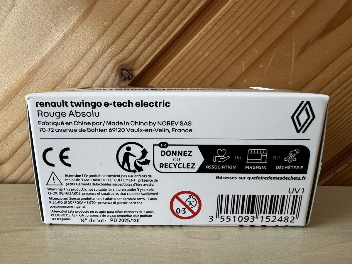 Renault Modellini d'auto: Renault Twingo E-Tech Electric Modellauto, Rot, OVP – Nuovo e nell'imballaggio originale da Bachenbülach venduto da Manolo007 4