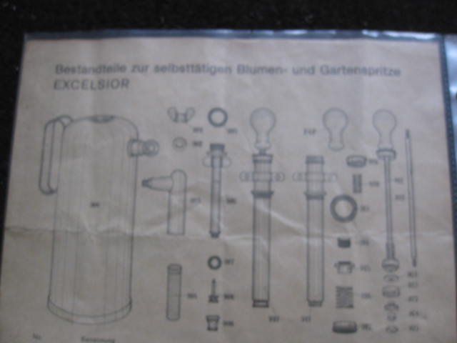 Tecnologia medica: Blumenspritze "Excelsior" Gartenspritze, Birchmeier antik – Nuovo (secondo la descrizione) da Neudorf venduto da Siola71 4