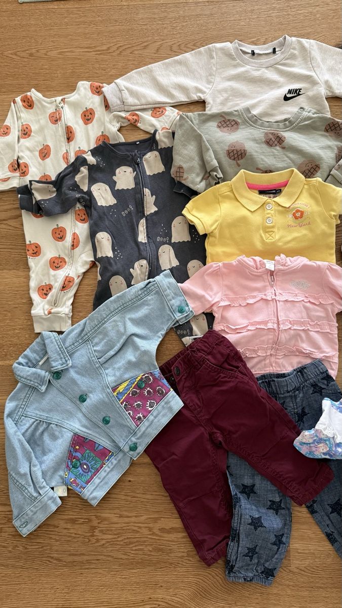 Next Lotti & Set di vestiti: Baby Set size 68/74 | NEXT,C&A,DKNY etc. – Usato da Boswil venduto da hey.itsme 3