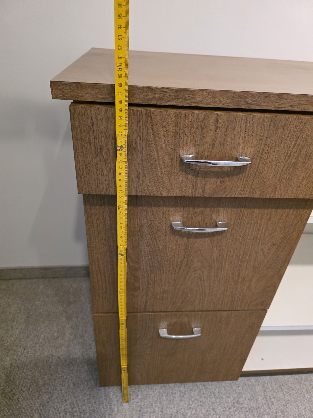 Scrivanie: Office furniture – Usato da Hinwil venduto da Ehretstock8 3