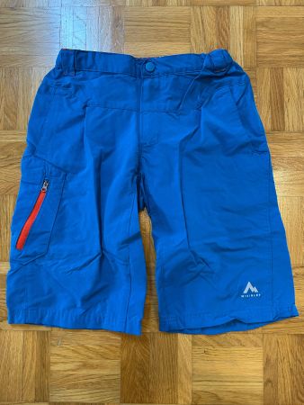 Kinder Shorts McKinley Gr. 164 bzw 14, wie NEU