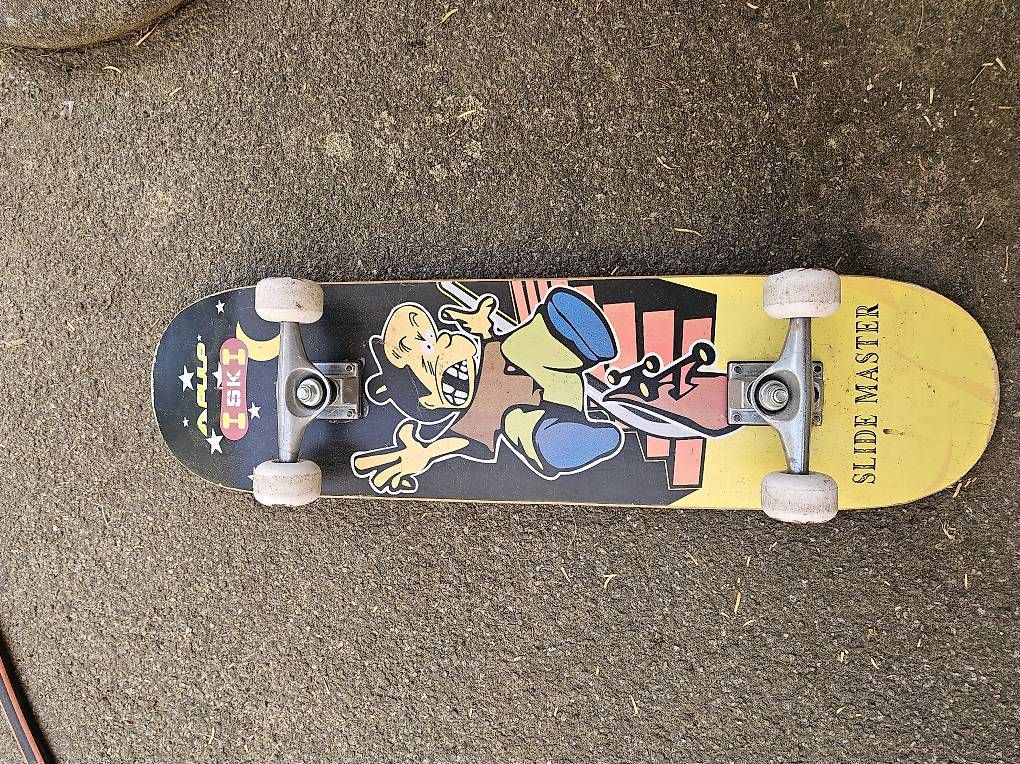 Skateboards: Skateboard – Gebraucht aus Basel von lucaC