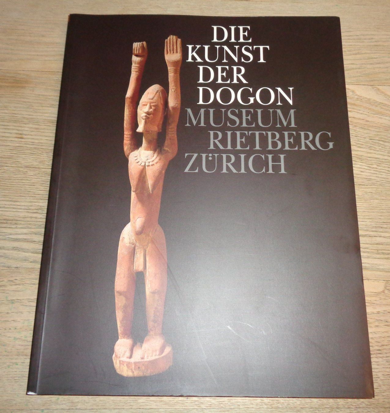 Libri: Die KUNST der Dogon Rietberg selten – Usato da Welschenrohr venduto da Regool