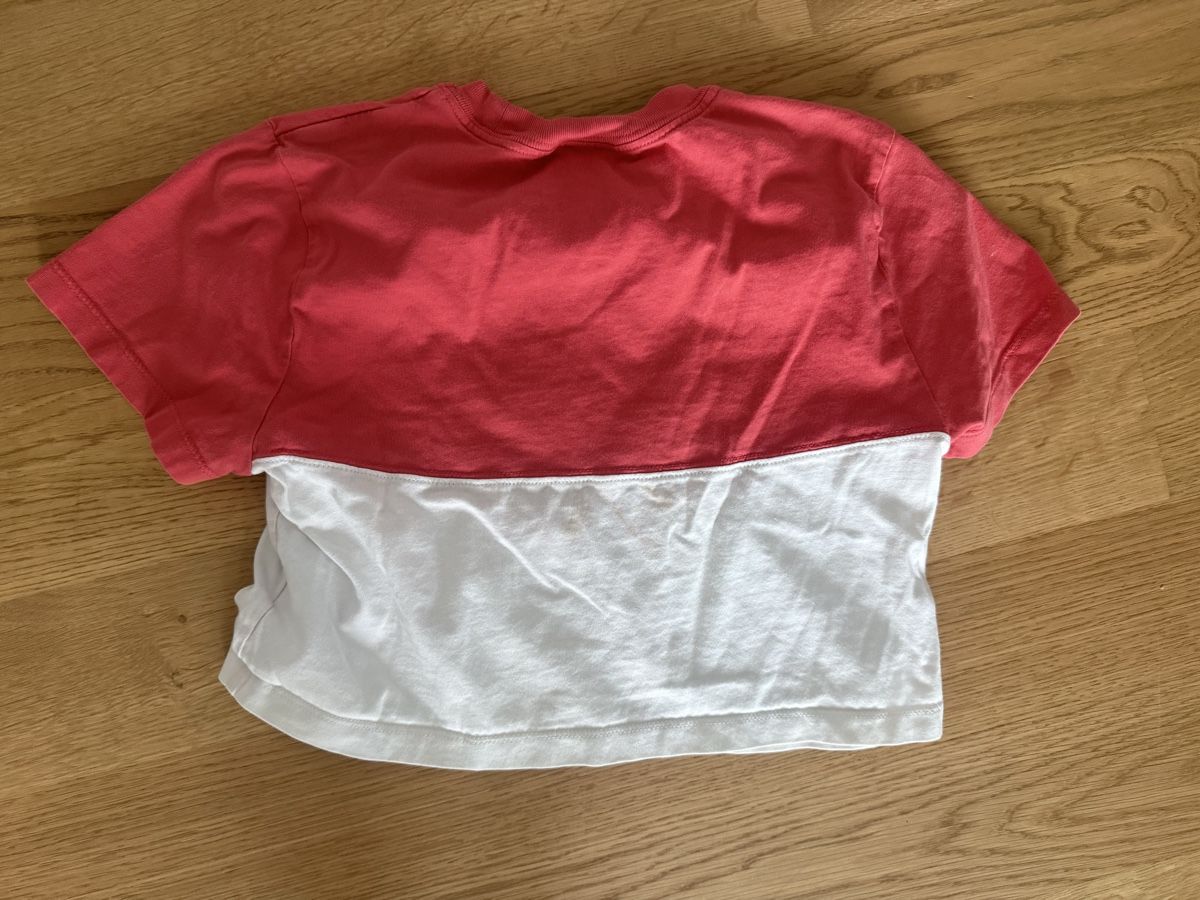 Nike T-shirt: nike crop top gr xs – Usato da Neuhausen venduto da ddelucia87 2