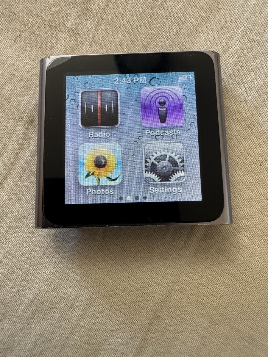 Apple Lecteur media portable: iPod Nano 6 – D'occasion à Biel/Bienne par Baol1 3