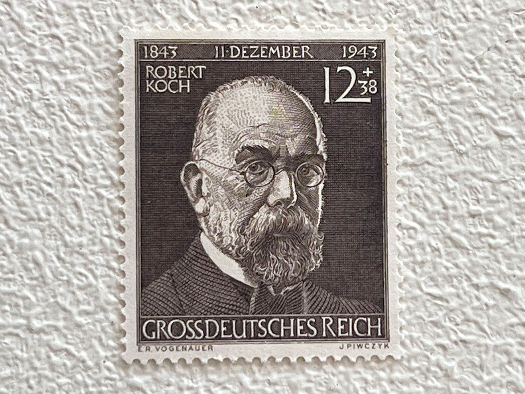 Alle Briefmarken: DR Briefmarken (Gratis-Versand) – Gebraucht aus Chiasso von AzenYa