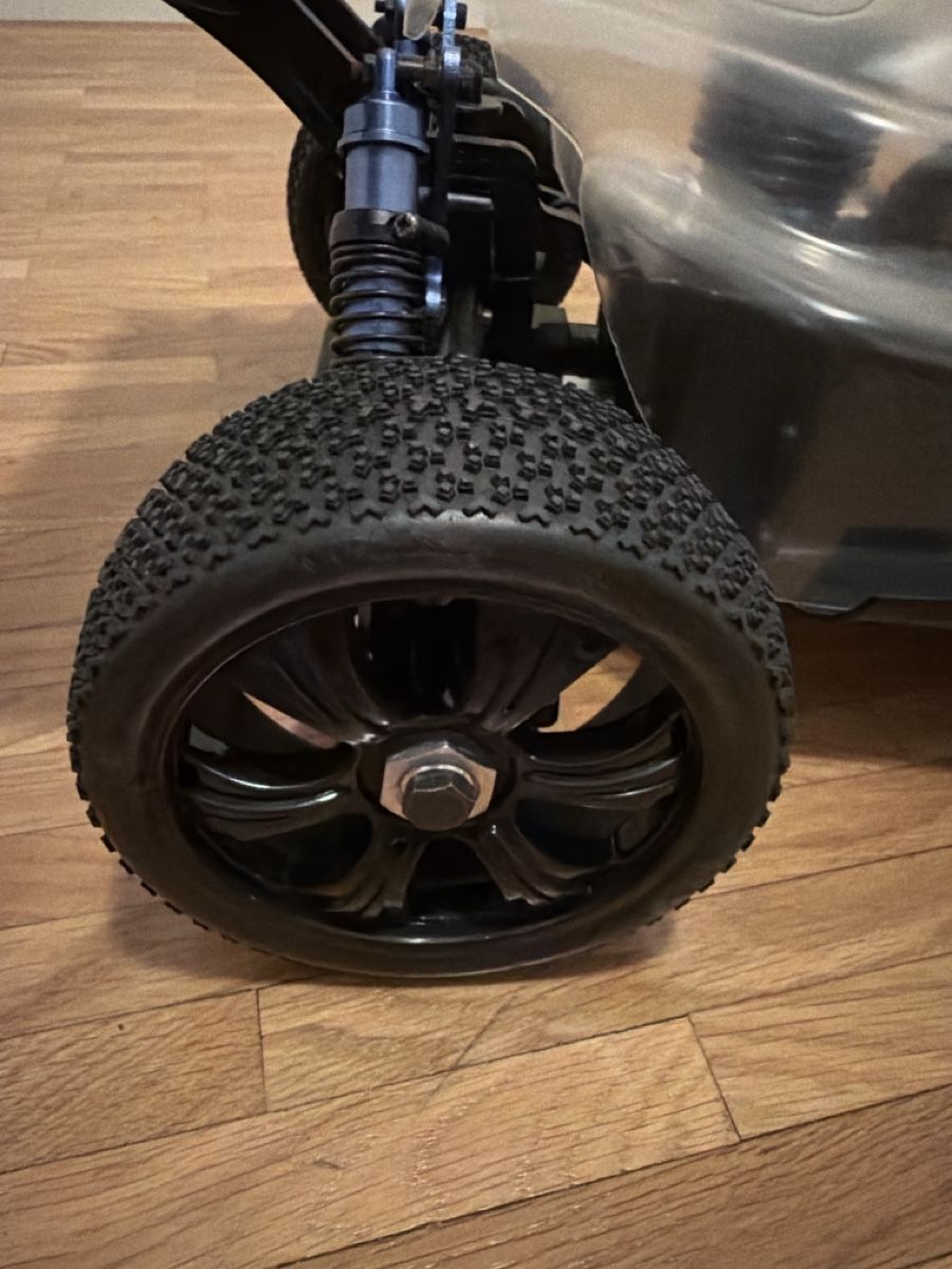 Reely Modellismo RC: RC Nitro Buggy 1:8 Offroad – Usato da Zürich venduto da Gadgets2020 8