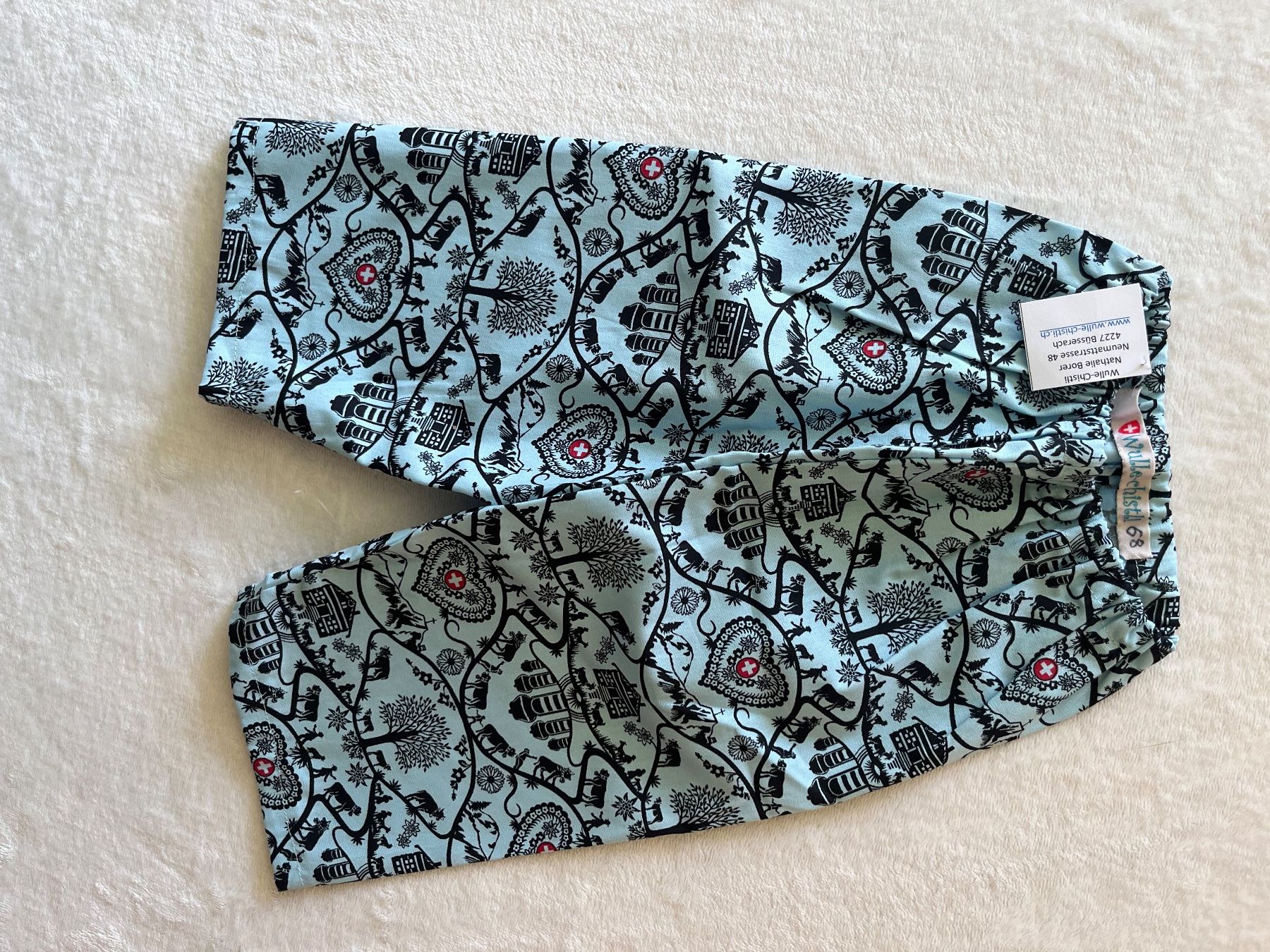 Hosen: 1 Kinderhose selbst genäht – Neu und originalverpackt aus Büsserach von bor_s88m