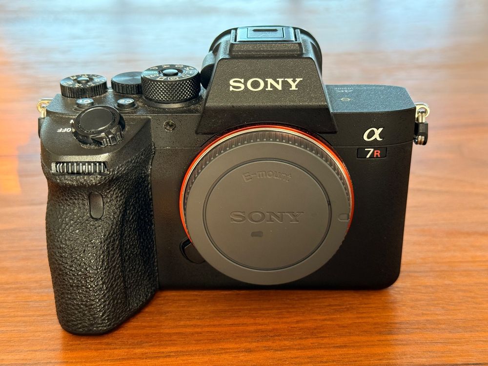 Sony Alpha 7R IV (Gebraucht) in Hünenberg See für CHF 1380 – mit ...
