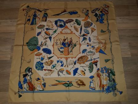 HERMES "OMBRELLES ET PARAPLUIES" Foulard en soie