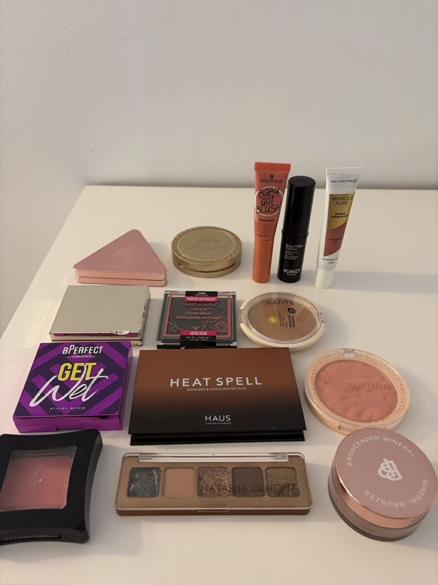 Make-up: Natasha denona, clarins, too faced ecc make up – Usato da Taverne venduto da ema_q5pb