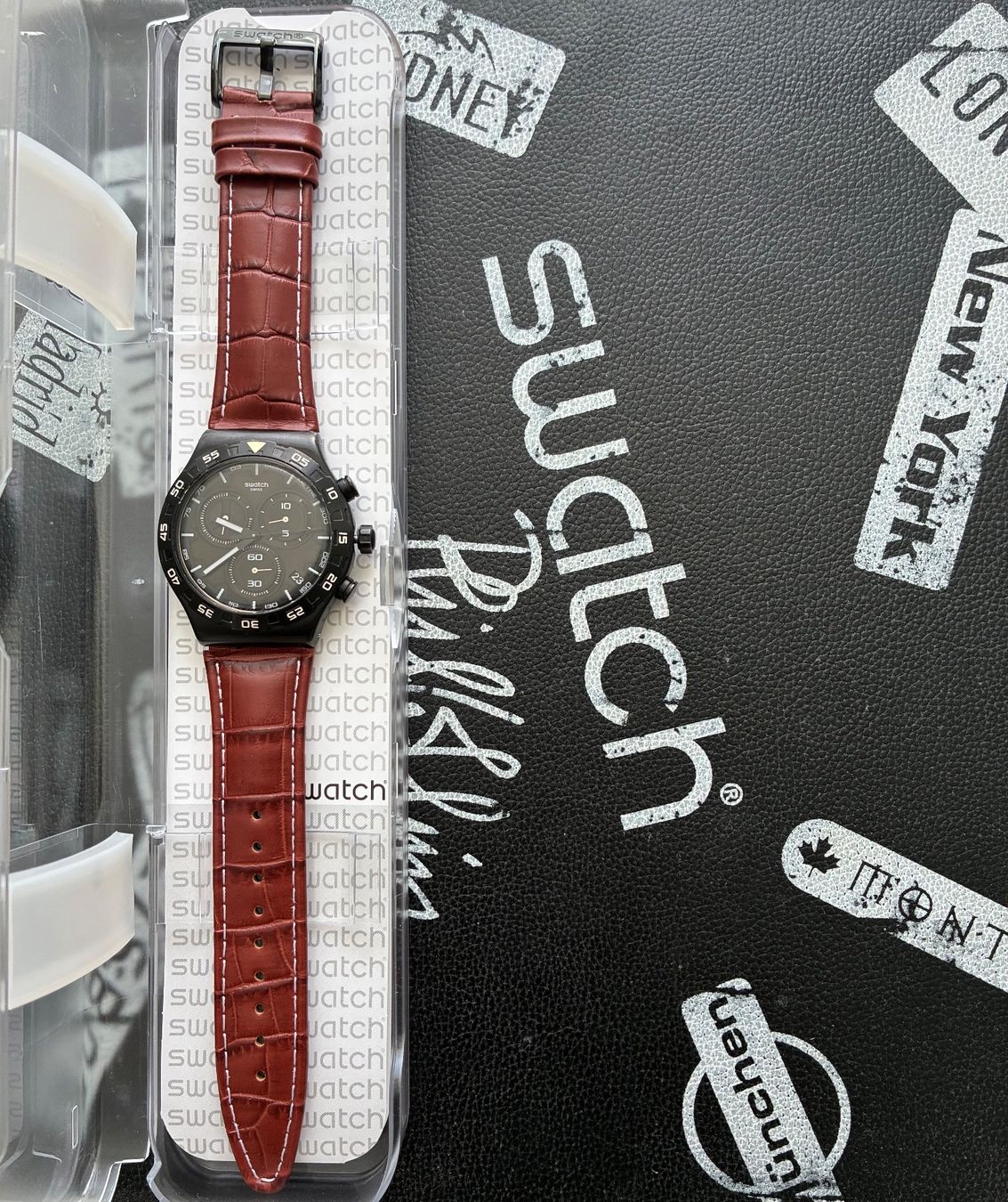 Swatch Orologi: Swatch Uhr Irony Chrono TECKNO BLACK YVB409 – Nuovo (secondo la descrizione) da Orpund venduto da Dracaris77