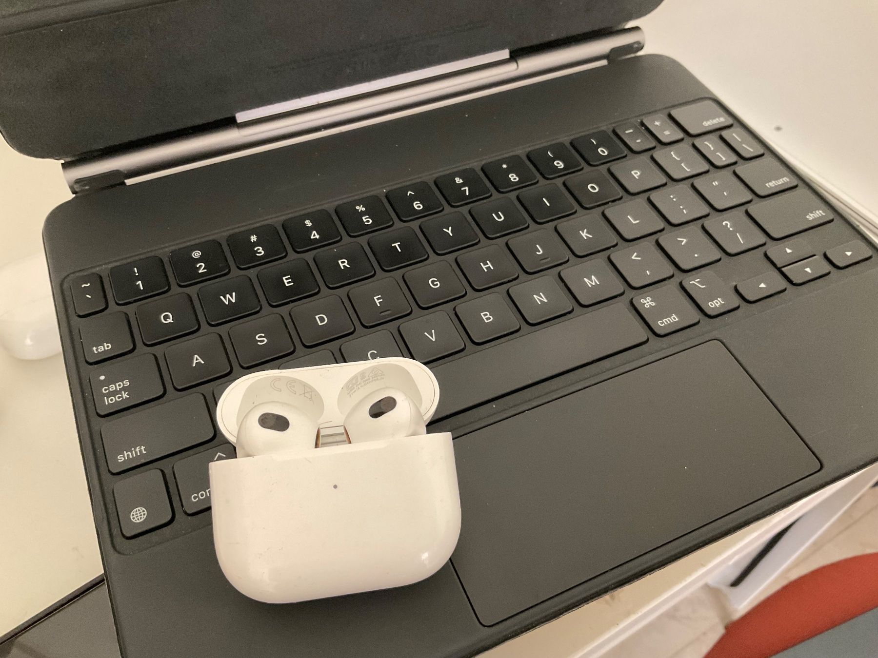 Apple Cuffie: AirPods (3rd Generation) 2024 – Usato da Basel venduto da mar_dgx7
