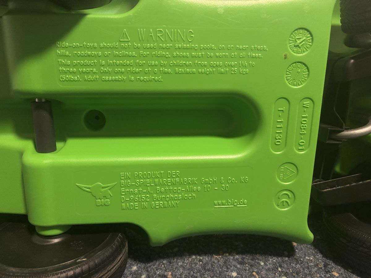 Big Veicoli per bambini: Porsche Bobby Car, hellgrün – Usato da Hinwil venduto da princess_12 5