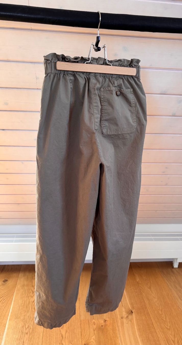 Bellerose Pantaloni: Bellerose LILOW trousers, size 0 – Nuovo (secondo la descrizione) da Kilchberg ZH venduto da ben_pc68 8
