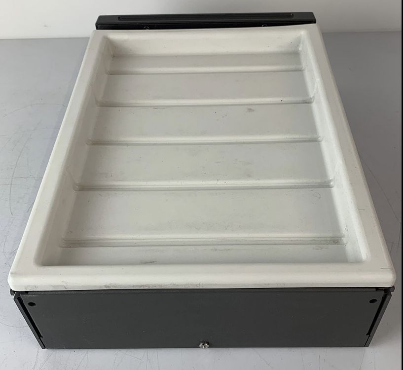 Amersham Biosciences AKTA BOX-900 (Drawer) (Gebraucht) in Nebikon für ...