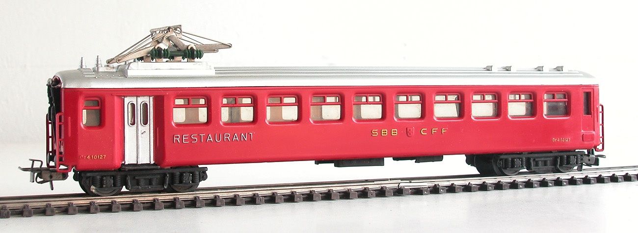 Hag Modellini di ferrovie: Hag Speisewagen Dr4 der SBB Spur H0 – Usato da Oberwil BL venduto da Klang