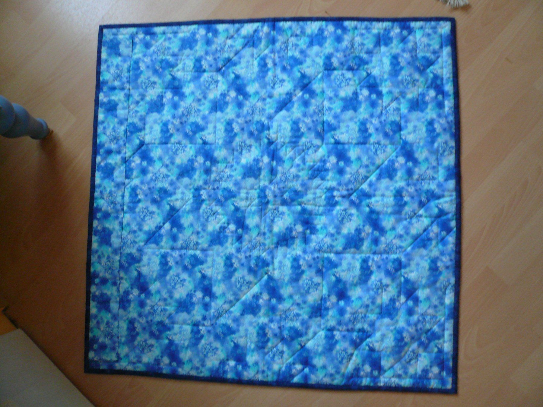 Decken: Batik Quilt - Patchwork Decke - Wandbehang - Swiss made – Neu (gemäss Beschreibung) aus Brunnadern von pinkfaden 3