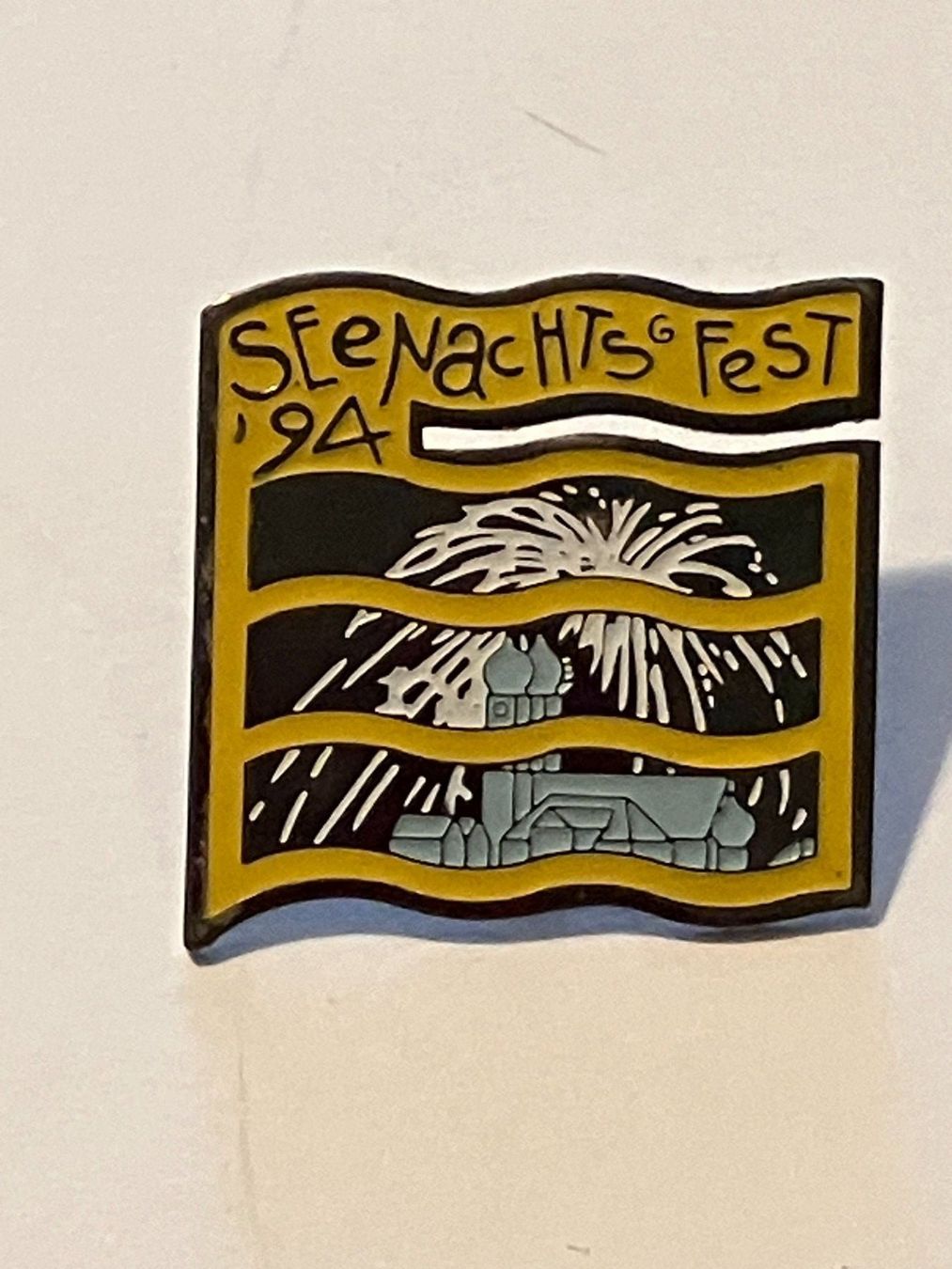 Plaketten & Abzeichen: 1 Pin Seenachtsfest 1994 – Gebraucht aus Basel von djwwpp