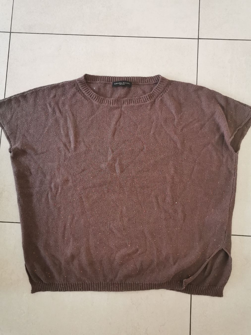 Fabiana Filippi T-shirt: Fabiana Filippi oversize tshirt – Nuovo (secondo la descrizione) da Mühlethurnen venduto da GaspAnita
