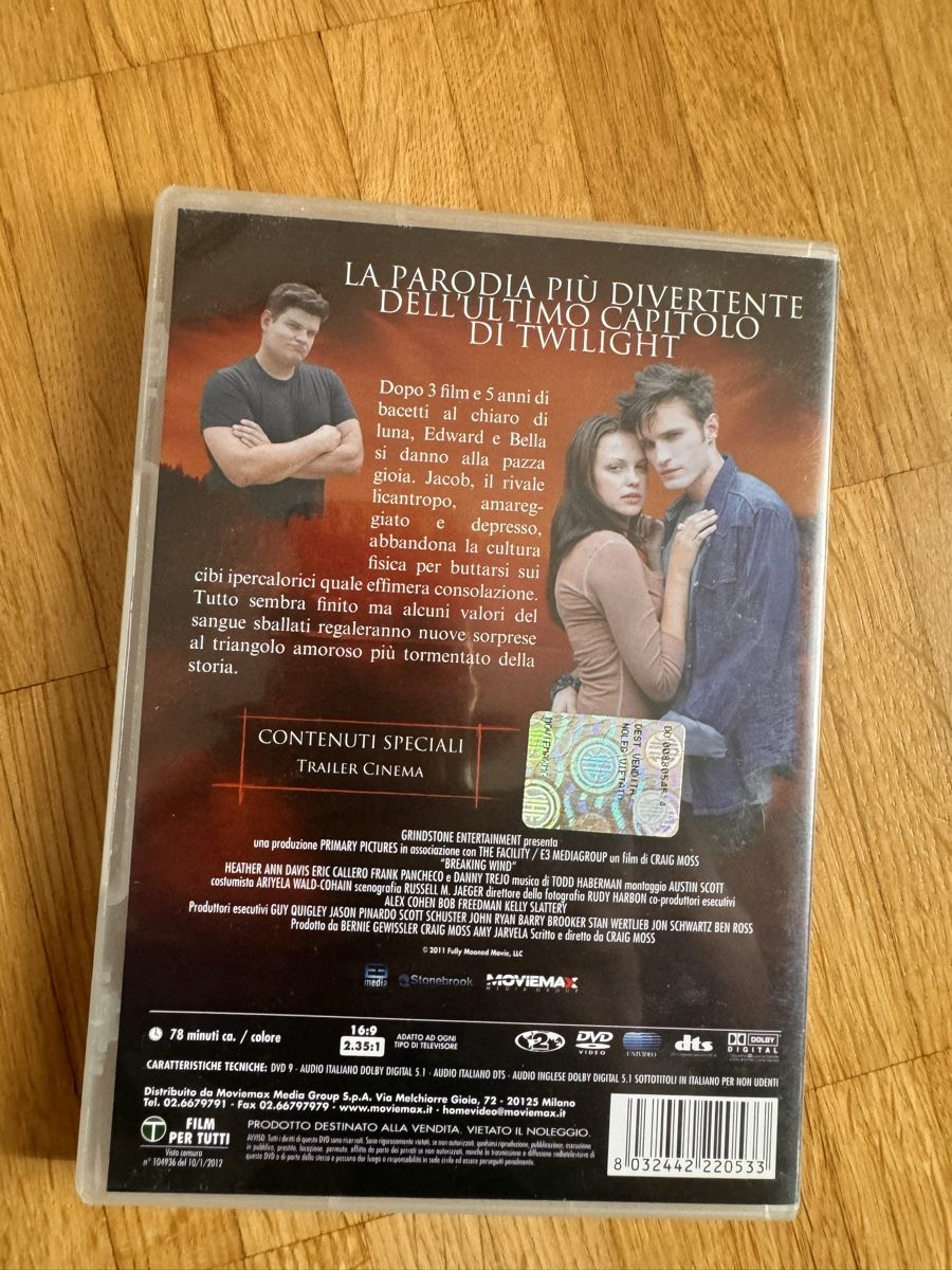 Tutti i DVDs: DVD parodia Twilight "Mordimi" e "Succhiami" – Usato da Viganello venduto da Lolland_7 3