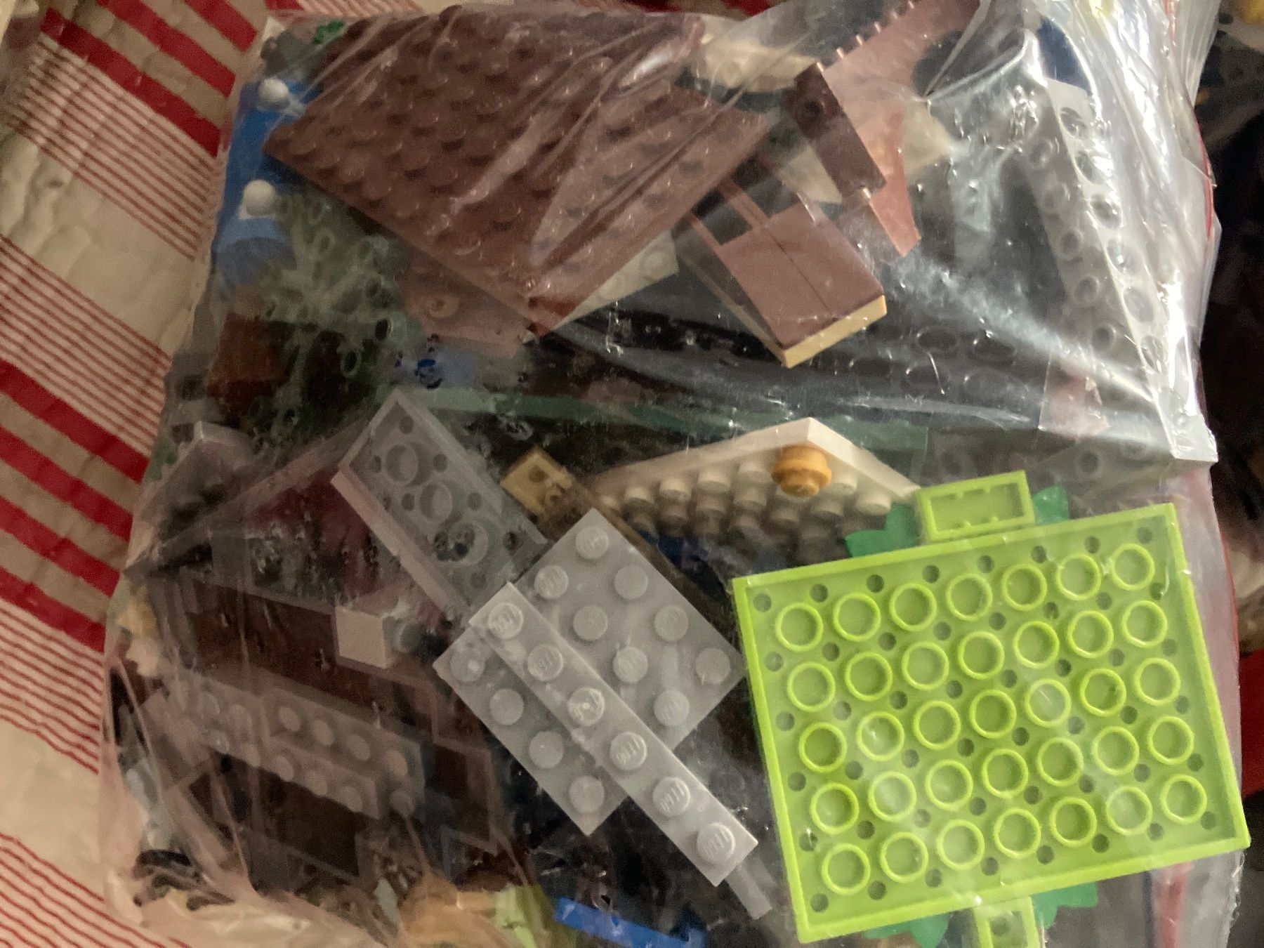 Lego Jouets: 11 Kilo Lego gemischt – D'occasion à Zürich par elf_h9f2 2
