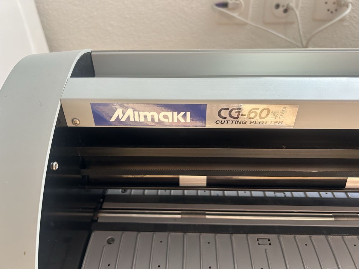 Alle Maschinen: Mimaki CG-60ST Schneideplotter 60 cm – Gebraucht aus schaffhausen von xja_8fwh 1