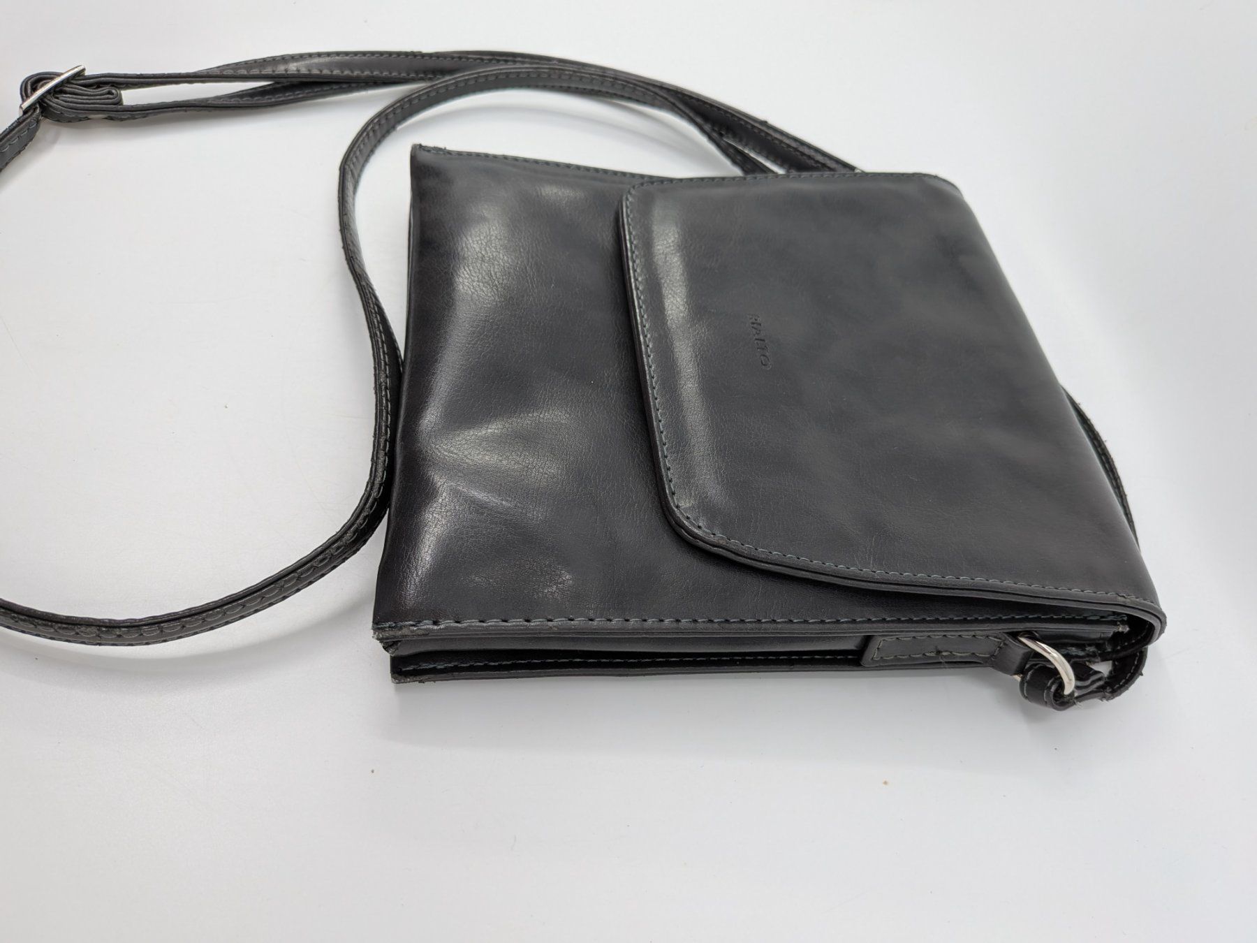 Borse da donna: Rialto Ledertasche, Umhängetasche – Usato da Emmen venduto da magelan 3
