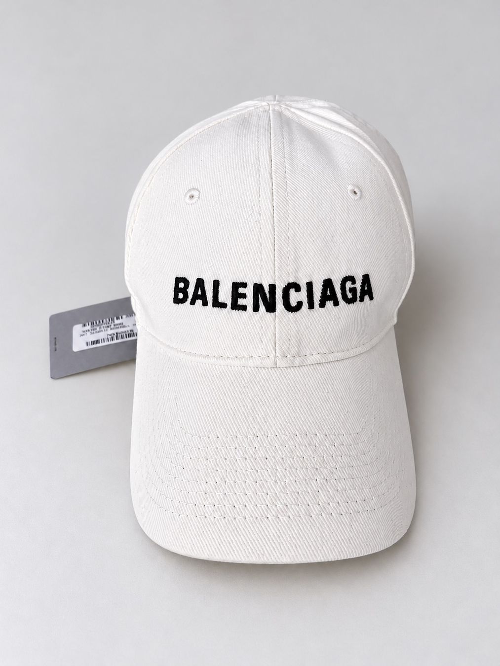 Balenciaga Copricapi, berretti & cappellini: Balenciaga Cap New 🤍 – Nuovo (secondo la descrizione) da Lausanne venduto da S_luxury__ 1