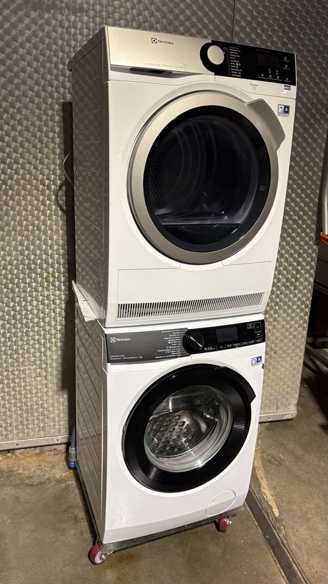 Electrolux Lavatrici: Electrolux Waschmaschine & Tumbler – Usato da Wohlen AG venduto da Moh80 5