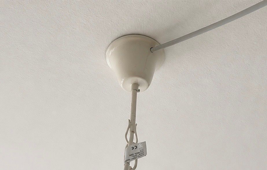 Lustres & lampes de plafonds: Kronleuchter weiss – D'occasion à Weinfelden par son_pyp8 2