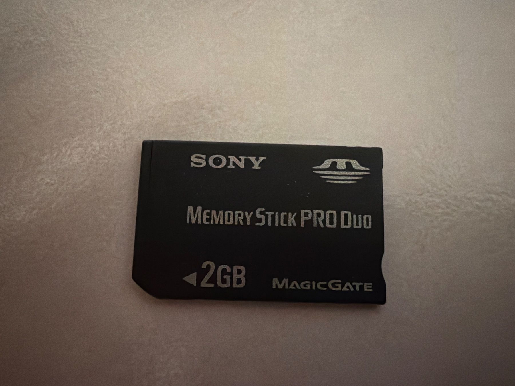 Sony Schede di memoria: Sony Memory Stick PRO Duo 2GB MagicGate gebraucht – Usato da Steinmaur venduto da muvtec
