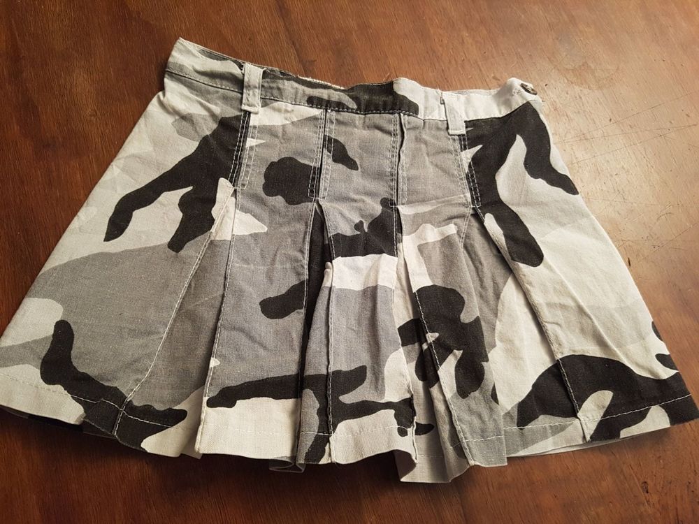 Jupe Fille OshKosh B'gosh Taille 12 – Camouflage, Corduroy, Très Bon état
