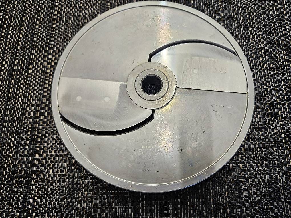 Elettrodomestici da cucina: Anliker Gastro Küchenmaschine – Usato da Herdern venduto da Naterre72 2